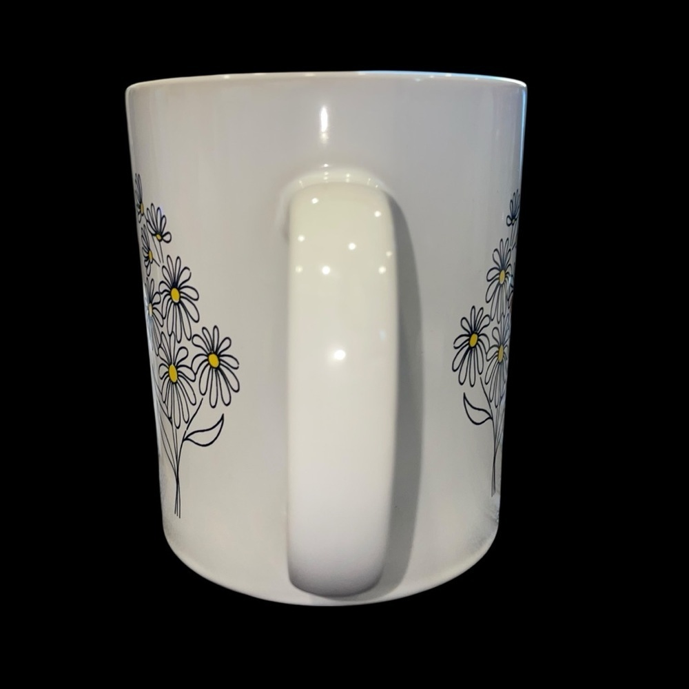 Fisher Products Mug – 16oz Stoneware-A Smile is the Prettiest Thing You Can Wear - Picture 7 of 11